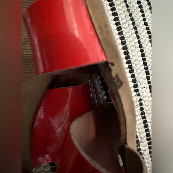 Sandals - Picture 9 of 12